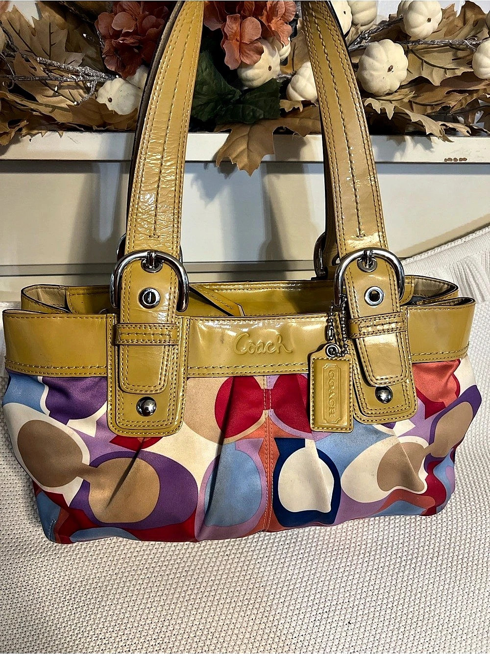 🎨 Vintage Coach Soho Multicolor Signature Sateen Pleated Tote ✨